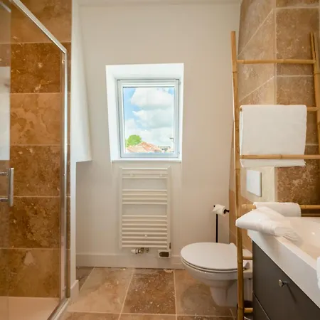 Maison Plaine Images - Colodge 3*
